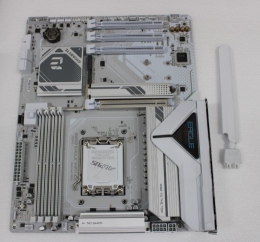 SALE OUT. Gigabyte B850 EAGLE WF7 ICE Processor family AMD Processor socket AM5 Number of SATA connectors 4 USED, REFURBISHED, WITHOUT ACCESSORIES,...