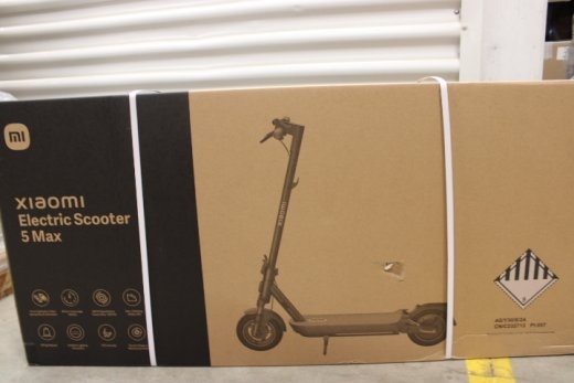 SALE OUT. Xiaomi Electric Scooter 5 Max GL Xiaomi Electric Scooter 5 Max GL 25 kg/h 10 " Black 24 month(s) DAMAGED PACKAGING