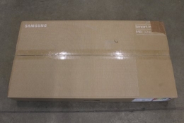 Samsung SALE OUT. LS32FM801UUXDU 32 " VA 16:9 60 Hz 4 ms 3840 x 2160 pixels 400 cd/m² HDMI ports quantity 1 White Warranty 24 month(s) DAMAGED PACK...