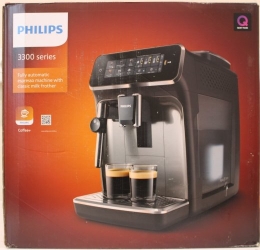 SALE OUT. Philips Coffee Maker EP3329/70 Series 3300 Pump pressure 15 bar Built-in milk frother Fully Automatic 1500 W Black DAMAGED PACKAGING