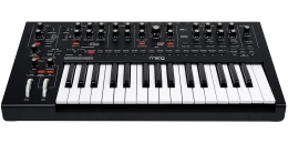 MOOG Messenger - a monophonic analog keyboard synthesizer
